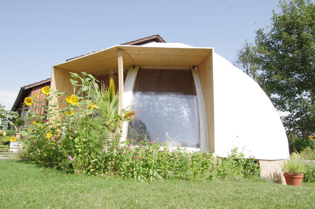 Rose-Marie'S Paradies Aesch (Basel-Landschaft) Exterior photo